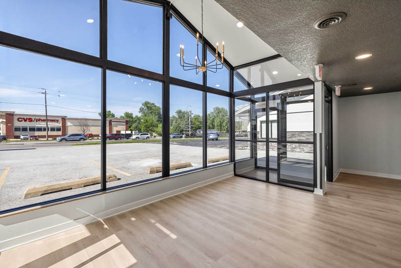 103 E 1st St , Ankeny-6
